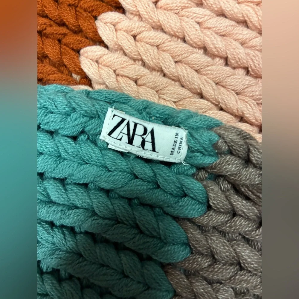 NWOT. Zara Long Multicolored Knit Scarf with Fringes.